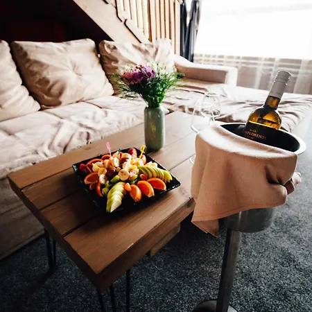 Grande Vista & ציגוב צ'ארק