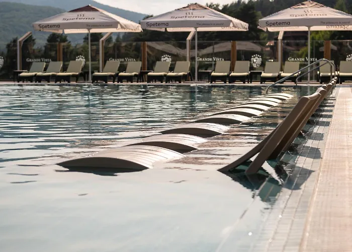 Hotel Grande Vista &