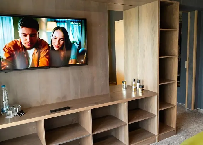 Grande Vista & Tsigov Chark