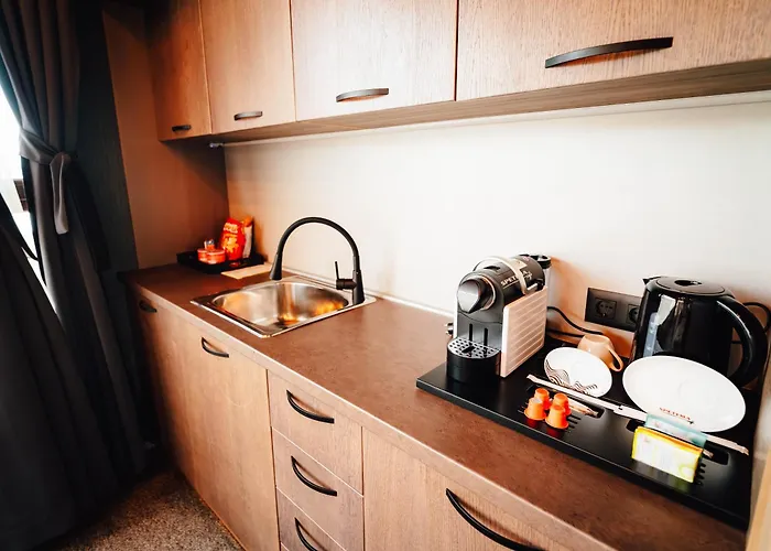 מלון Grande Vista & 5*