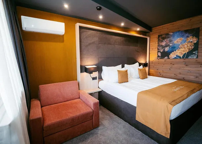 Grande Vista & מלון 5*